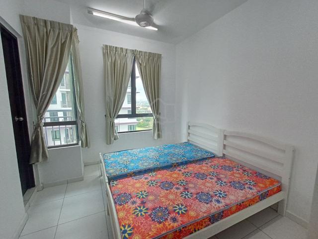 FEMALE ROOM The Heights Residence Utem MMU Ayer Keroh Bukit Beruang 1