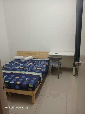 Saville D Lake Puchong - Medium Room Male Unit (Utility Included) 1