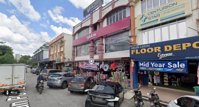 Puchong Utama 3 Storey Shop , Next to Aeon Big , FREEHOLD 1