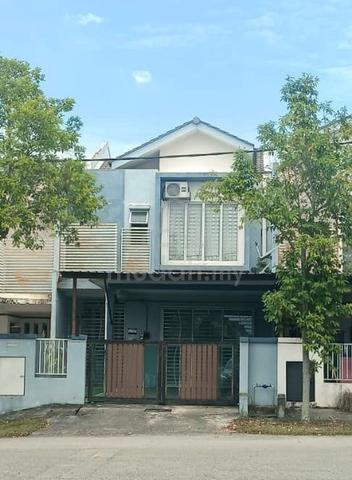 [Renovated] 2 Storey Areca Bandar Seri Coalfields Sungai Buloh House 1