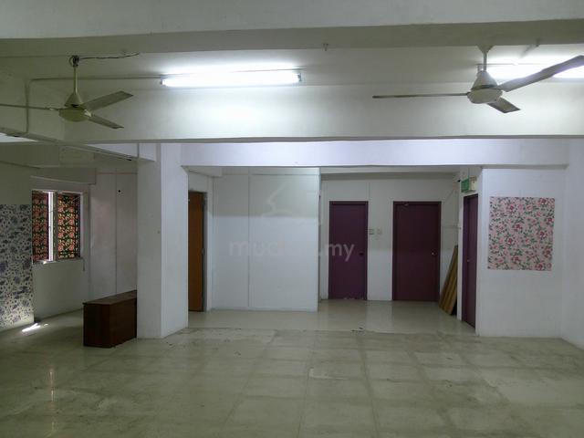 Gombak Diamond Office Corner Unit Rent 1