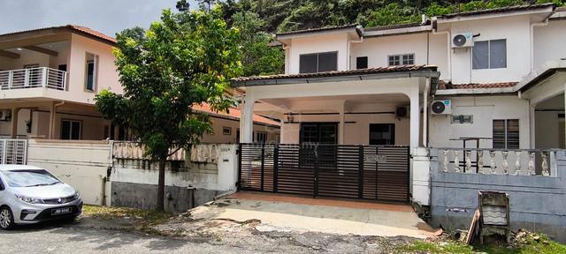 ENDLOT Double Storey Terrace Taman Bunga Raya Bukit Beruang Bukit Baru 1