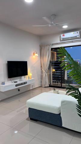 Admiral Residences 1