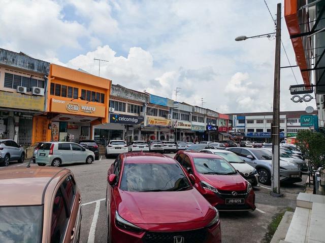 Johor Jaya @Dedap 3 Storey Shoplot For Sales 1