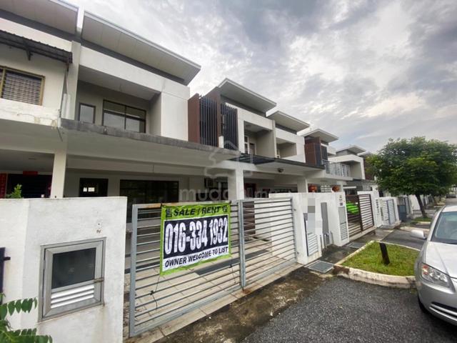 Double Storey Terrace, Garden Height, Bandar Tasik Puteri, Rawang 1