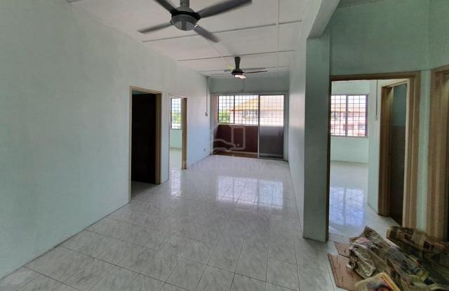 Putra Impian Apartment 1