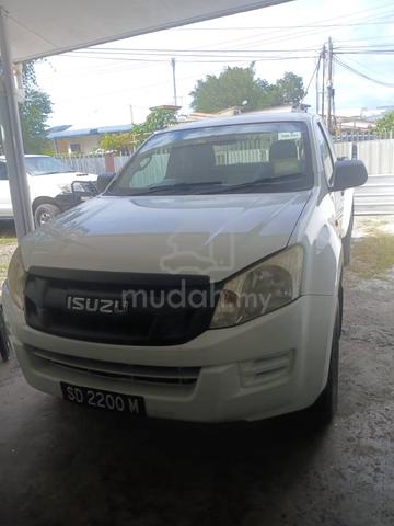 Isuzu Vcross Single Cab (M) - 1