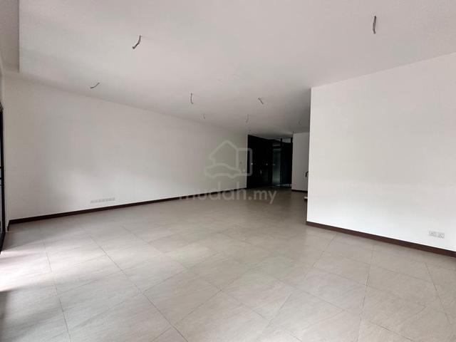 Aurora Sentral Resort Villas @ Iskandar Puteri New 2 Storey Terrace 3