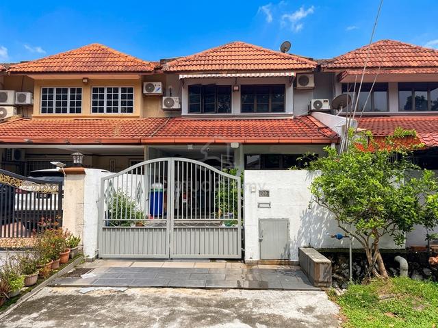 Facing Open 2 Storey Terrace House @ USJ 2, Subang Jaya For Sales 1