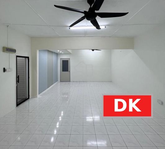 Puncak Jalil ❤️  Renovated Office ❤️  Seri Kembangan Putra Pemai Bukit 1
