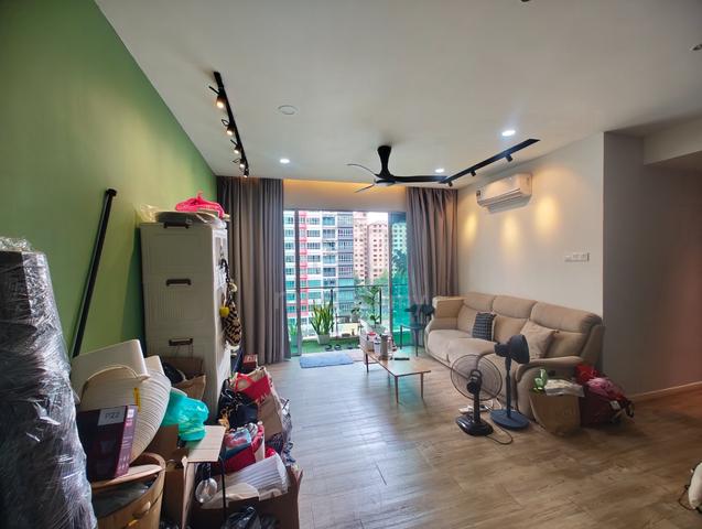 The Zizz @ Damansara North Medium Room For Rent [F/F + Walk to MRT2] 1