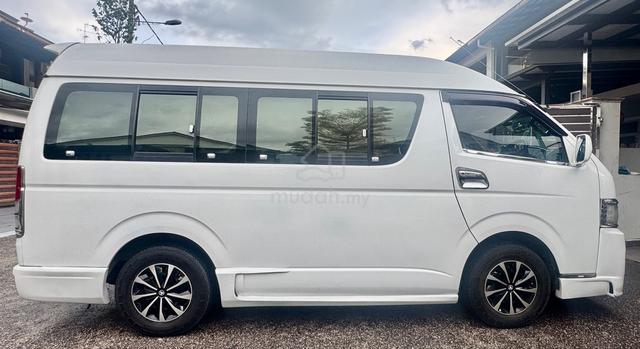 2012 Toyota HIACE 2.7 TRH203R FACELIFT (M) - 5