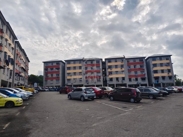 Flat Taman Pelangi Indah 1