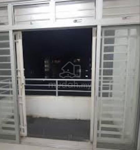 Room for rent (Female) 1