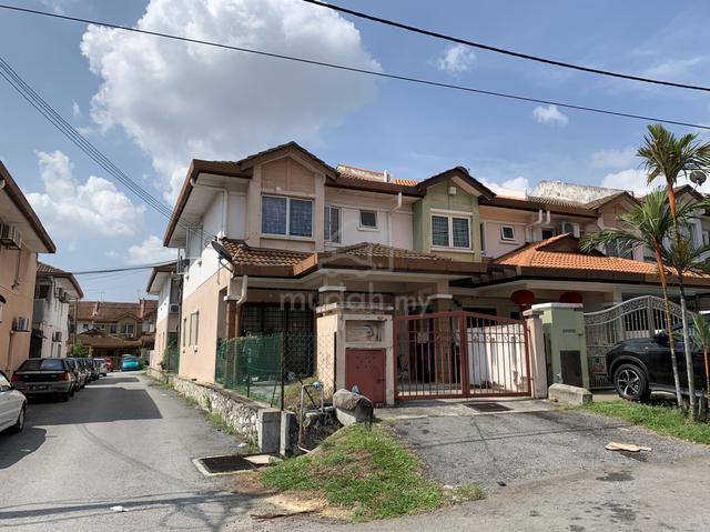 Bilik Sewa Lelaki Puncak Jalil 1