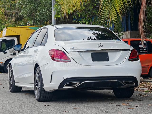 2019 Mercedes Benz C180 1.6 AVANTGARDE (CBU) (A) - 2