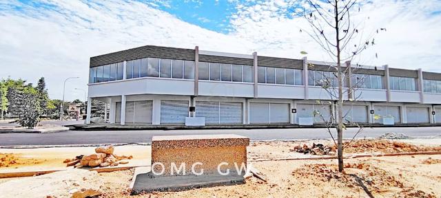 Brand New Kesuma Square Semenyih Facing Main Road CORNER SHOP LOT Rent 1