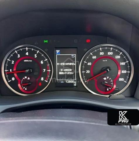 2017 Toyota ALPHARD 3.5 EXECUTIVE LOUNGE GGH30R - 3