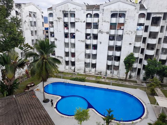 Fawina Court 3