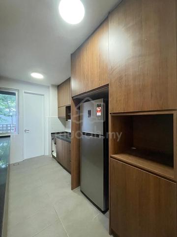 Bayan Residence 3 sty fully furnished 1