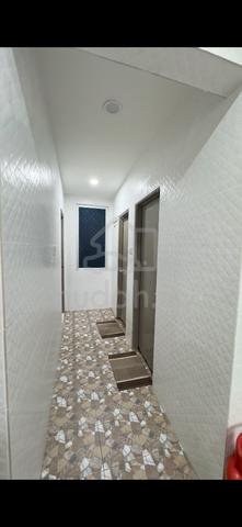 Lrg federal park Matang , single sty terrace high roof , for rent hse 1