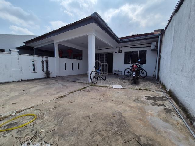 Single storey Terrace house at Taman Merdeka for sale 1