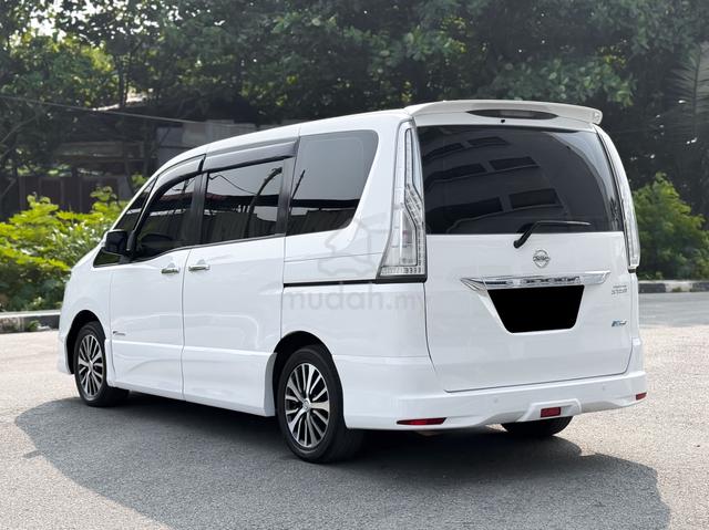 2017 Nissan SERENA 2.0 S-HYBRID HIGHWAY STAR - 4