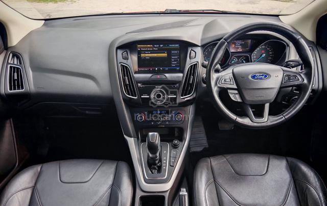 2016 Ford FOCUS 1.5 ECOBOOST SPORT  (A) Premium HB - 5