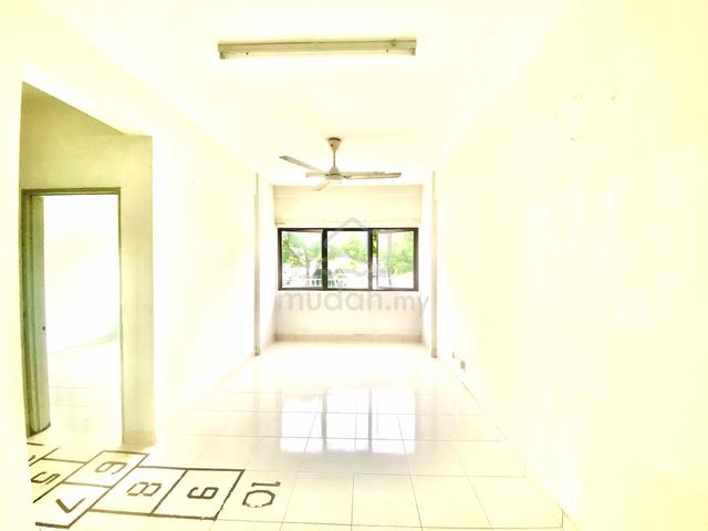 Suria Ixora 3
