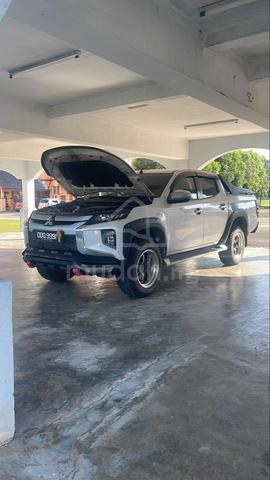 2020 Mitsubishi TRITON 2.4 VGT PREMIUM (A) - 2