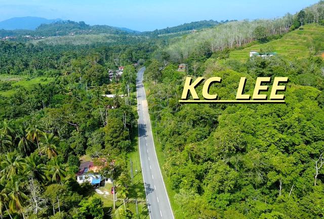 7.1 Acres Main Road Slope Land For SALE @ Pengkalan Hulu , Perak 1
