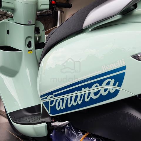 Carousel Image