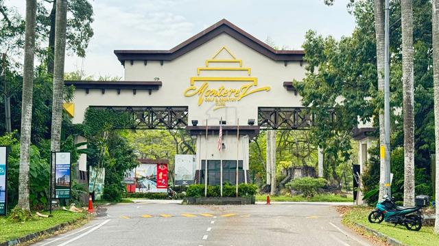 Monterez Golf & Country Club Shah Alam Bungalow Tudor Design 1