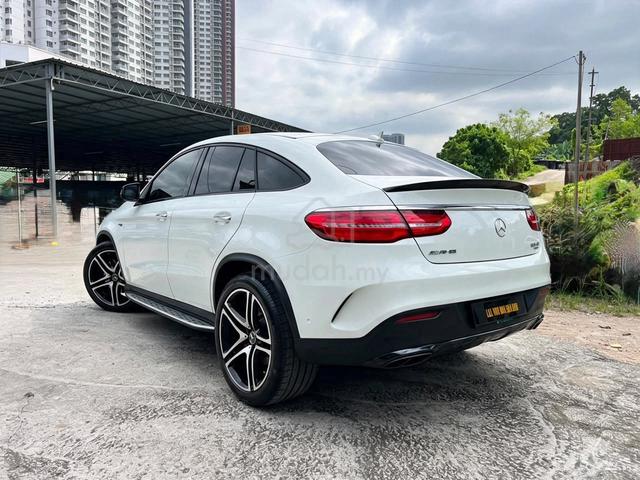 17/21 Mercedes Benz GLE43 AMG** otr w/o ins & r/t - 3