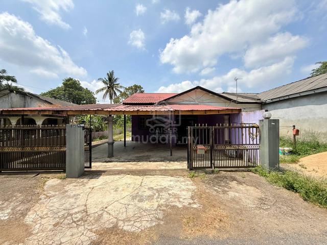 Teres 1 Tingkat endlot saiz luas @ Banggol, Tanah Merah 1