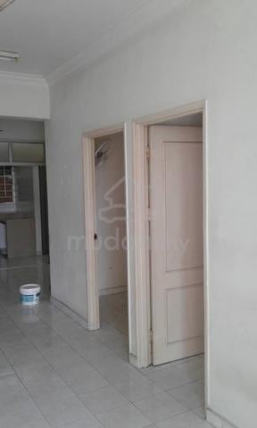 BJ Court Condominium 3