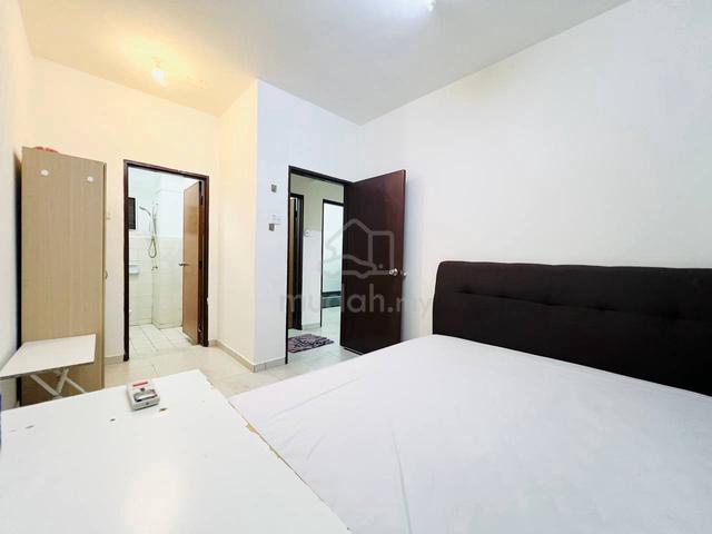 Mandarina Court 2