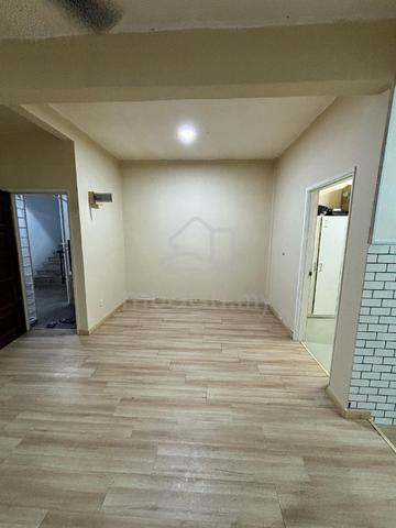 Sri Wira Apartment 5