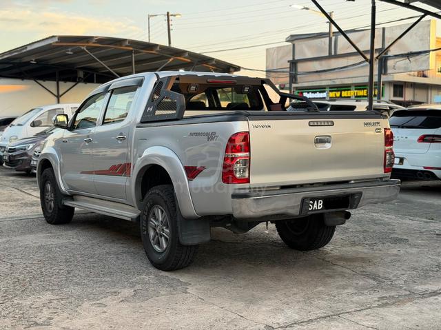 2015 Toyota HILUX 2.5 G VNT DOUBLE CAB (M) - 4