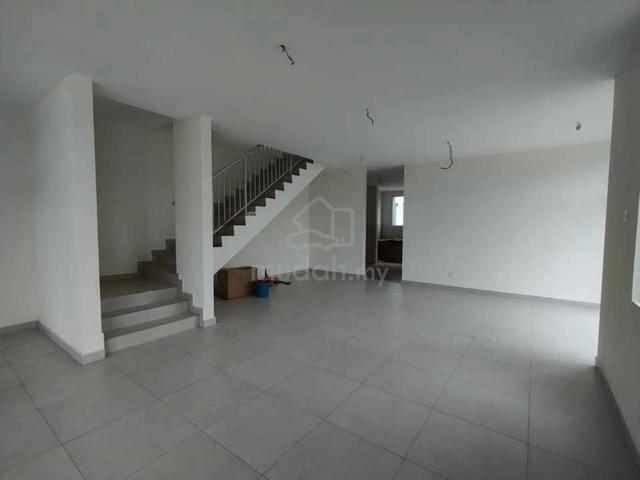 Freehold Sri klebang macam semi D 5