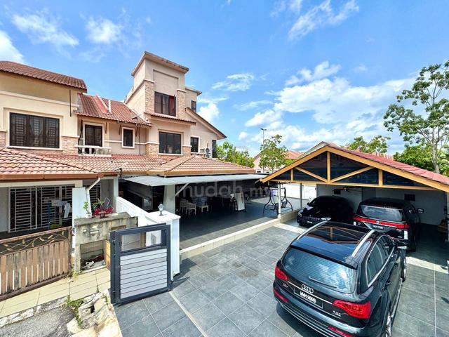 CORNER LOT UNIQUE 🔥 2.5 Storey Bandar Nusaputra @ Puchong FOR SALE! 1