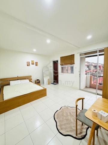 GIRLS Master Room with Private bathroom near Seberang Jaya Butterworth 1