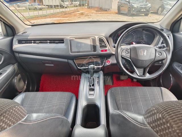 2015 Honda HR-V 1.8 V Full Spec 5-Years Warranty - 5