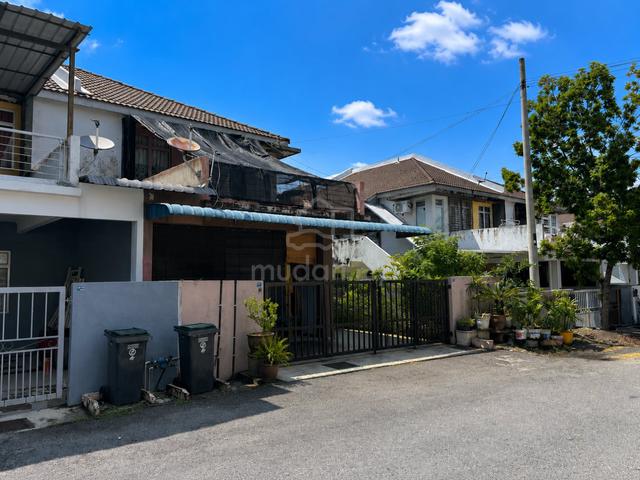 [FIRST FLOOR] Townhouse Taman Kasa Heights, Alor Gajah, Melaka 1