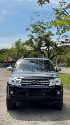 2009 Toyota FORTUNER 2.5 G KUN50R- FACELIFT - 3