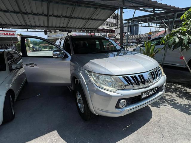 2015 Mitsubishi TRITON 2.5 VGT A/T MY2016 (A) - 2