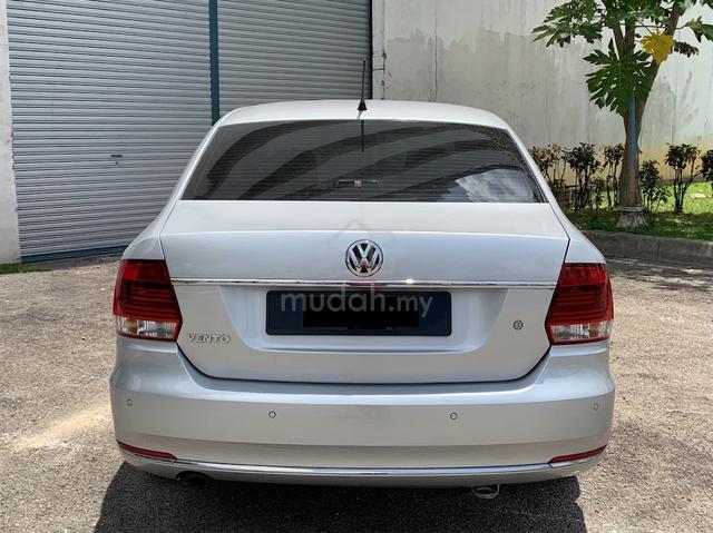 2017 Volkswagen VENTO 1.6 COMFORTLINE (A) - 5