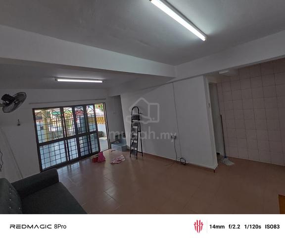 2 storey house new paint Batu Belah near Aeon Big Jalan Kapar Klang 1