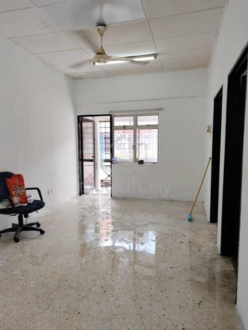 Alpha Arena Apartment 1