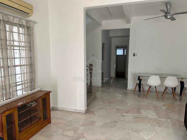 USJ 3D, USJ 2storey terrace house Near amenities Gated and guarded 4